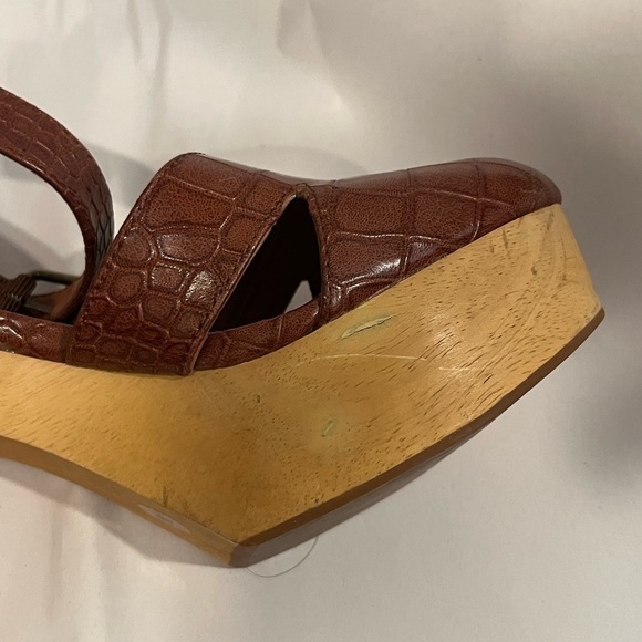 Matisse Rich brown sunset clog block heel was sold by Free People size 7 - Picture 9 of 12